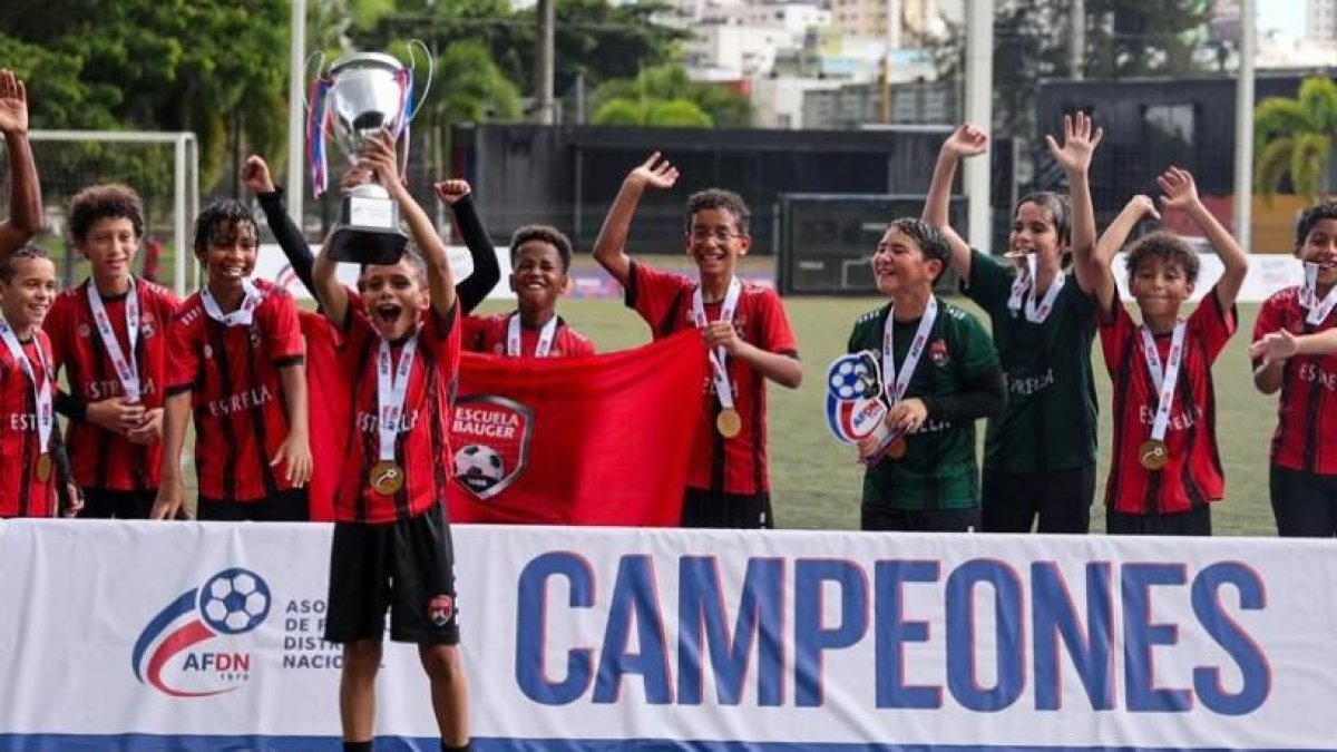 C3ecad747.r D.408 381 14705 - Equipos triunfan en torneo AFDN