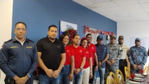 C0 3399 4d5c 9fcb 4ffdd53a0be5 - Unidad de Violencia de Género de Verón- Punta Cana celebra almuerzo navideño resaltando la unión institucional