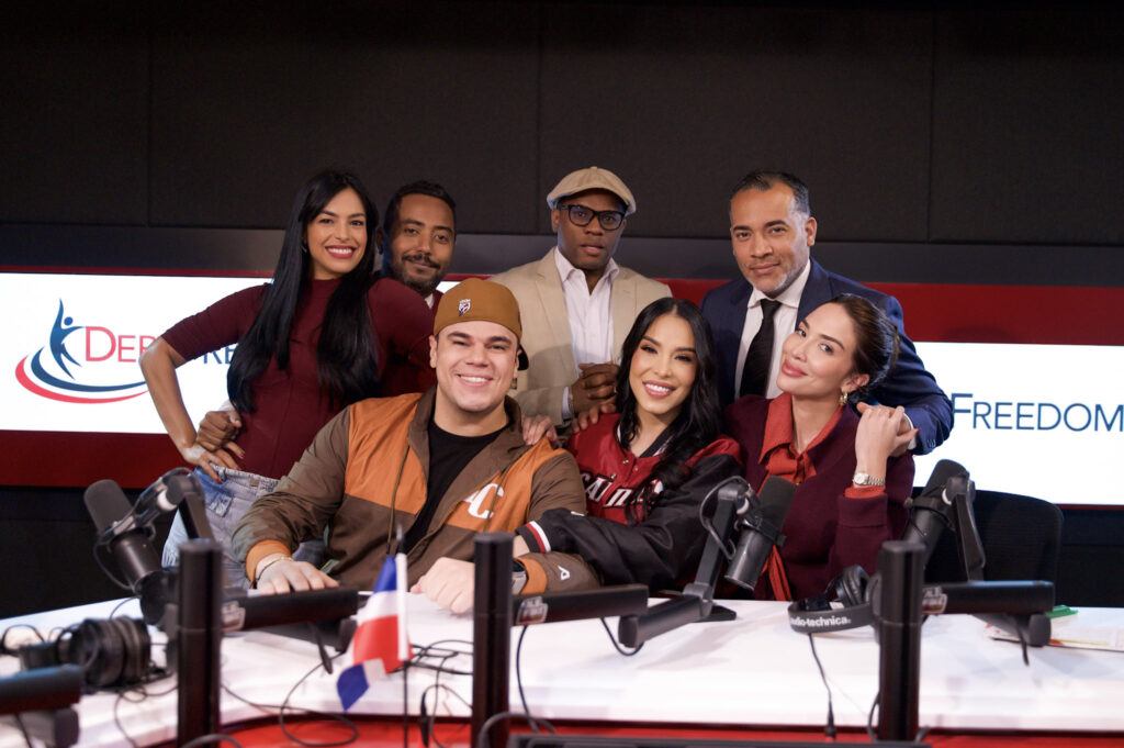 IMG 4950 1024x681 1 - Jessica Pereira responde críticas por animar a Los Gigantes del Cibao: "Mi trayectoria ya está probada"